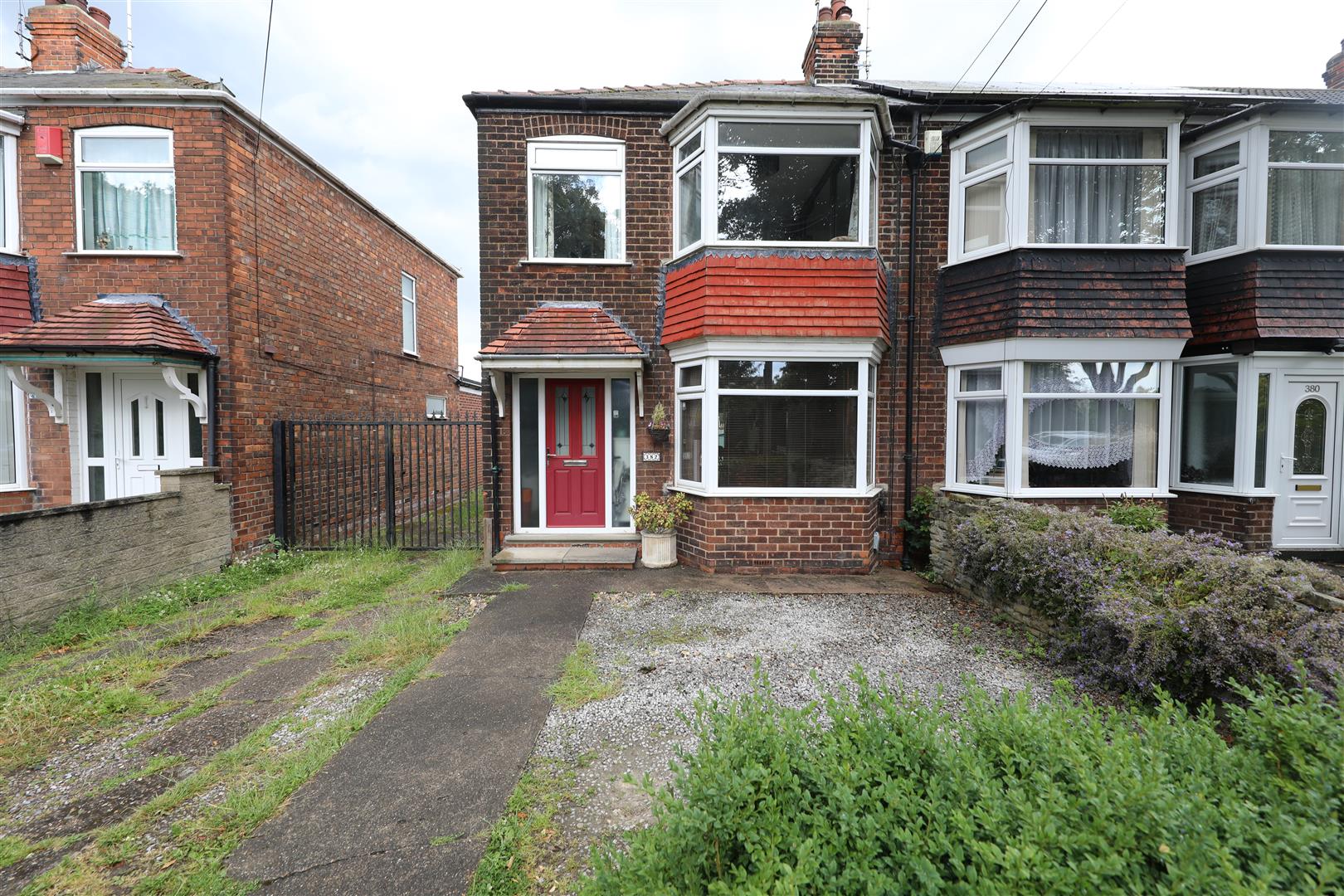 Property & Houses for Sale & Let in Hull Symonds & Greenham